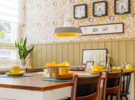 Mäntylinnan Huoneistomajoitus，位于曼塔的酒店