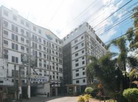 RedDoorz at Sun Miles Hotel，位于卡兰巴的酒店