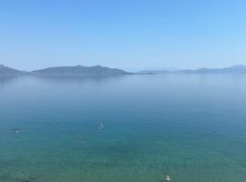 Το ροδον，位于内欧斯皮尔戈斯的酒店