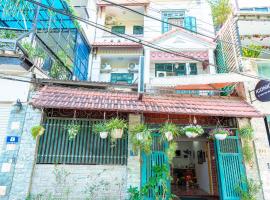 Unique Homestay Ha Noi，位于河内龙边郡的酒店