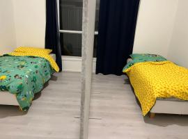 Salisbury North Home，位于Salisbury的酒店