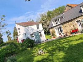 Le gîte des Allains，位于Sainte-Suzanne-en-Bauptois的酒店