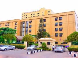 Reiz Continental Hotel，位于阿布贾的酒店
