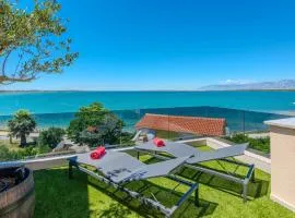 2 Bedroom Awesome Apartment In Nin