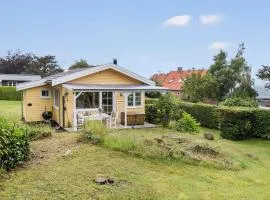 2 Bedroom Cozy Home In Allinge