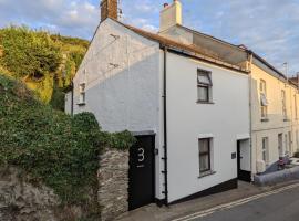 Stable Cottage 3 minutes walk to central Braunton，位于布朗顿的酒店