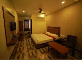 Hotel Sri Gowri Shankar Boarding & Lodging，位于纳盖科伊尔的酒店