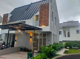 Tobacco Villa