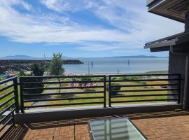 The Seaside Getaway，位于Point Roberts的酒店