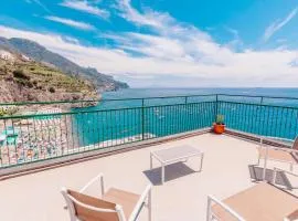 La Torretta, a terrace on the Amalfi Coast