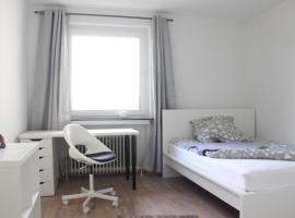 1 Privatzimmer in Dreizimmer Wohnung Lemgo Innenstadt Ferien Unterkunft，位于莱姆戈的酒店