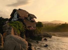 Finca Barlovento Cabaña, Tayrona，位于洛斯纳兰霍斯的酒店