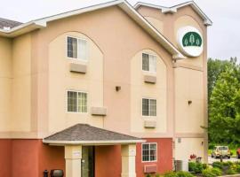 Birch Hill Suites Dayton-WP AFB，位于比弗克里克的酒店