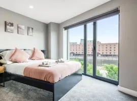 Waterfront Luxury Apartment