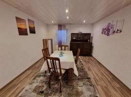 Ferienwohnung Elsenztal，位于Mauer的酒店