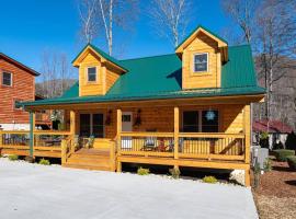 The Snow Owl Cabin，位于马吉谷的酒店