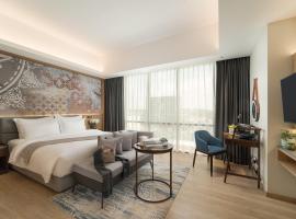 Oakwood Hotel & Apartments Grand Batam，位于名古屋的酒店