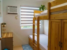 Lm's Retreat 2BR Condo Unit Marina Spatial，位于杜马格特的酒店