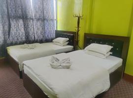 Shangrila hotel，位于Itahari的酒店