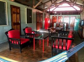 Unu Pikin Guesthouse，位于帕拉马里博的酒店