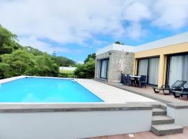 Casa Azul Terceira Island Azores，位于Fonte Bastardo的高尔夫酒店