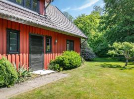 Grevie skogsvilla，位于Grevie的酒店