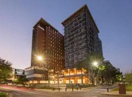 Staybridge Suites - Guadalajara Novena, an IHG Hotel