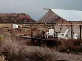 Cozy Glamping Retreat b w Zion & Bryce Canyon Wifi