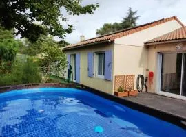 Le Jardin des Rocailles - villa 4 chambres climatisée avec piscine à deux pas d'Avignon