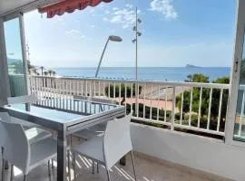 Luxury Primerísima Línea Playa Poniente Benidorm con 6,5 mts de Vistas Frontales al mar y Parking