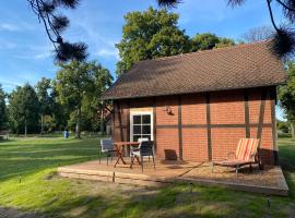 Tiny House Zur Alten Sparkasse，位于Groß Garz的酒店