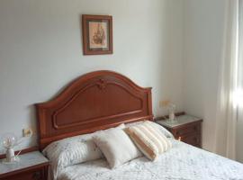 Acogedora casita de campo，位于Bóveda的酒店