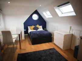 Cosy Loft Apartment Just Off Vibrant Mill Rd CB1 - Cambridge Homehost