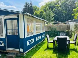 Caravane en pleine nature ferme proche de tout