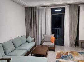 lovely 3 bed, 3.5bath condo