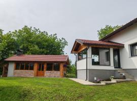 Holiday home Poljak，位于Tounj的酒店