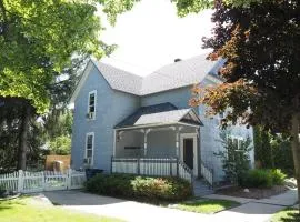 The Sundowner - Gorgeous & Great Location!