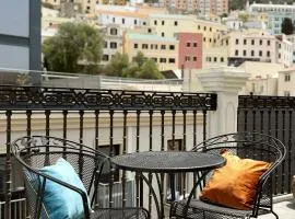 Master Penthouse Double Room Ensuite with Private Terrace - Grand Central House