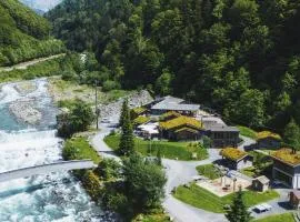 赫斯基洛基弧腾酒店