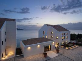 Hotel Vallum，位于察夫塔特的酒店