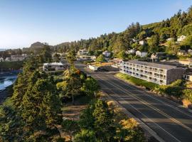 Travelodge by Wyndham Depoe Bay，位于迪波湾的酒店