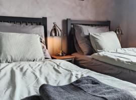 Domus N&ouml;58，位于利托米什尔的带停车场的酒店