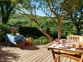 卡希纳圣欧费米亚酒店