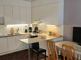 Good location by the Easton