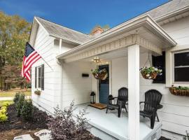Southern Charm Cottage