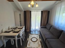 E&E Apartments Paradise Valley，位于伊加洛的酒店