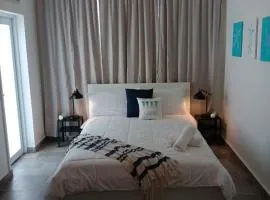 V7 Pr Rental Cozy Room & Great Location