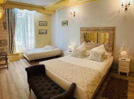 Hôtel & Events du Château Lacaze，位于Aiguillon的酒店