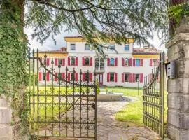 Belluno Timeless Charm - Stunning Aparment in Villa