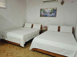 Homestay 117 Bà Triệu - Đồng Hới，位于洞海的旅馆